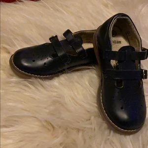 Kids navy blue Mary Jane shoes